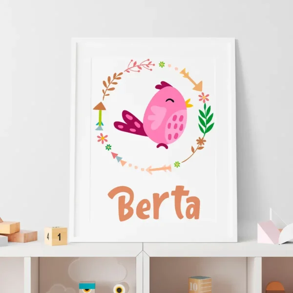 lamina de bebe de animales en la que se ve la ilustración de una gallina y se puede personalizar con el nombre del bebe